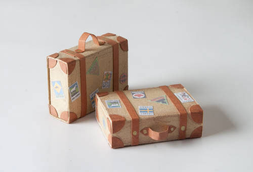 Manualidades con niños: Cajas de cerillas convertidas en maletas