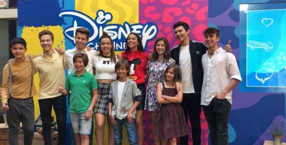 Disney Channel Presentadores Programación 2018